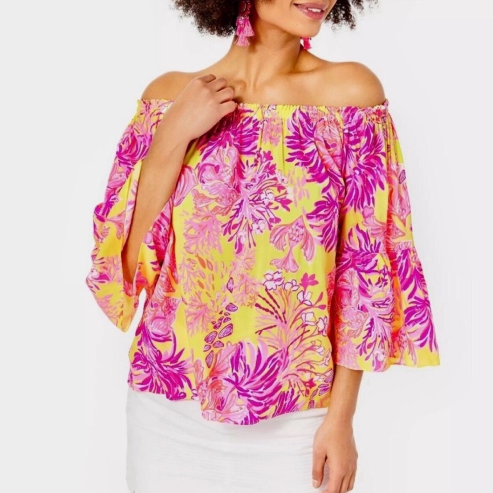 BNWT Nevie Off-the-shoulder top